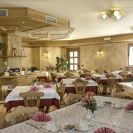 Hotel Garni Costanza 酒店 利维尼奥